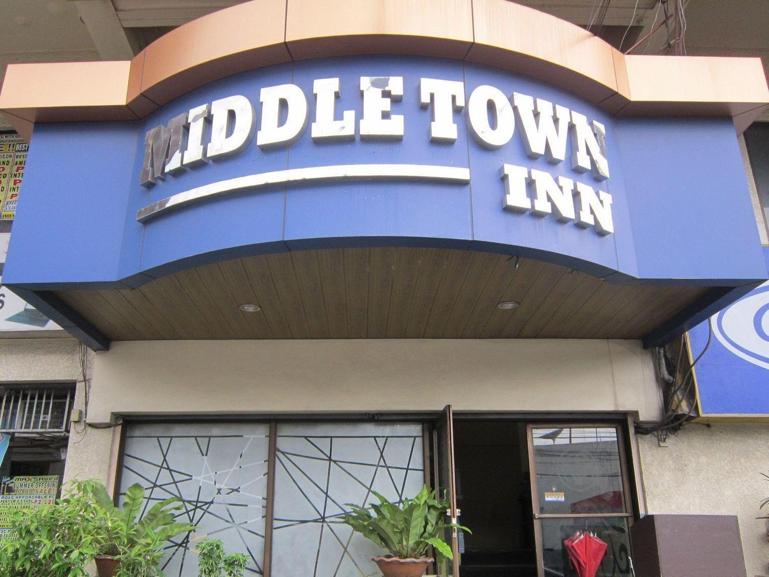 Middle Town Inn Bacolod Dış mekan fotoğraf